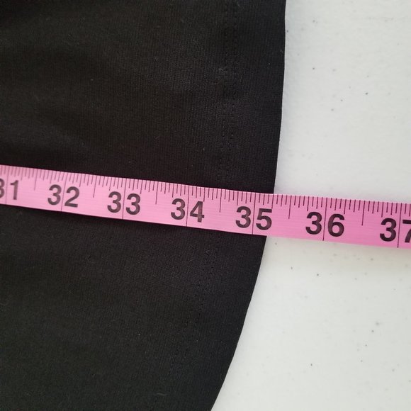 H&M V-Neck Fit & Flare Black Dress - Picture 4 of 8